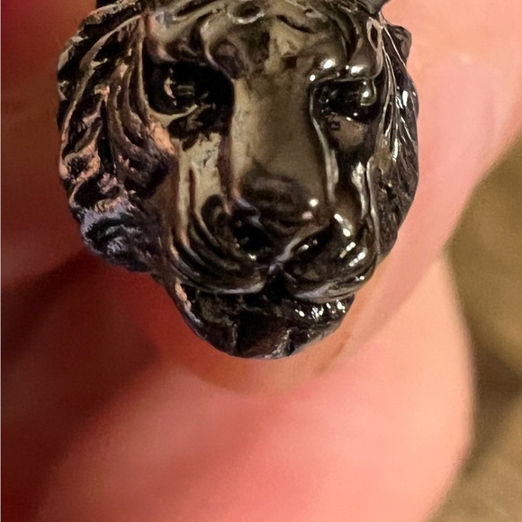 NWT Unisex Allsaints tiger 925 sterling head Silver Stud Post Unisex Earrings - Picture 3 of 8